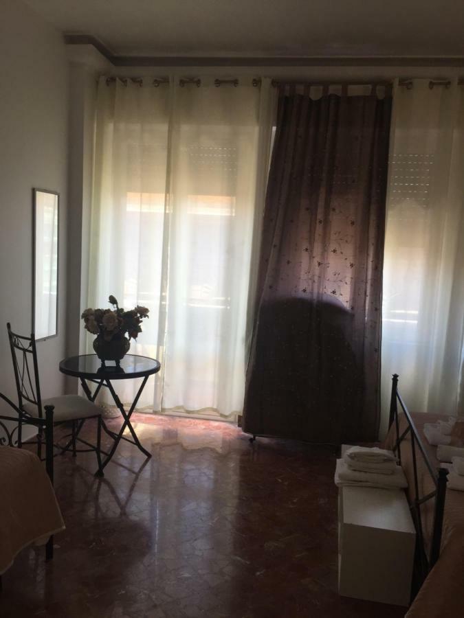 Morfeo 2 Locazioni Turistiche Bed & Breakfast Palermo Ngoại thất bức ảnh